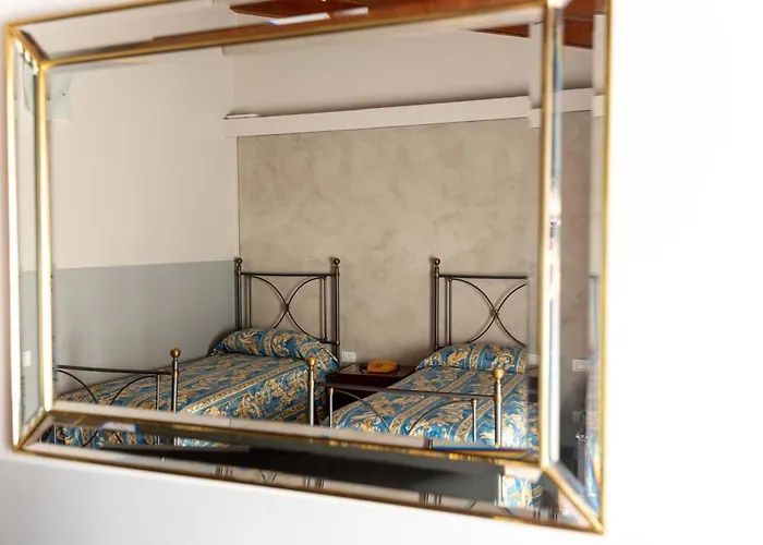 Hotel La Sosta 3*